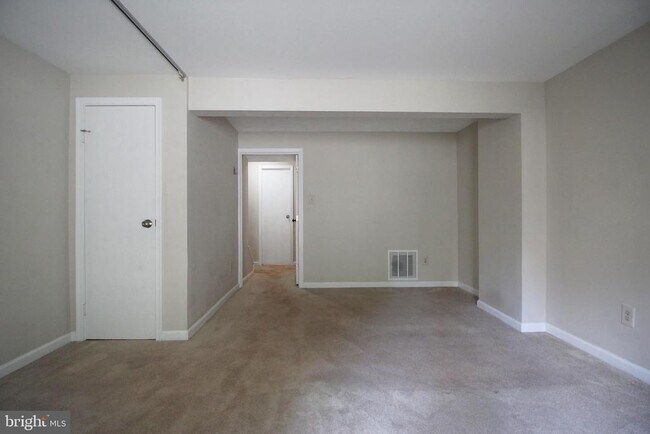 Building Photo - 11916 Fieldthorn Ct