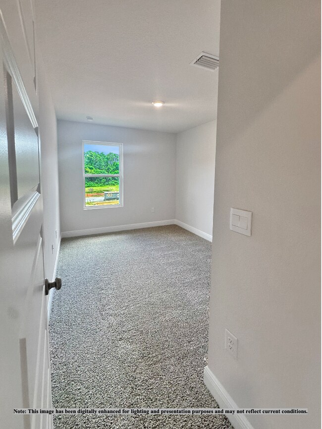 Building Photo - "Charming 3-Bed Townhouse Retreat with 2.5 Baths in Pensacola – Spacious 1537 Sq Ft!"