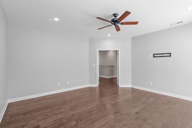 Building Photo - Stunning All-Brick Home in BridgeMill Community!