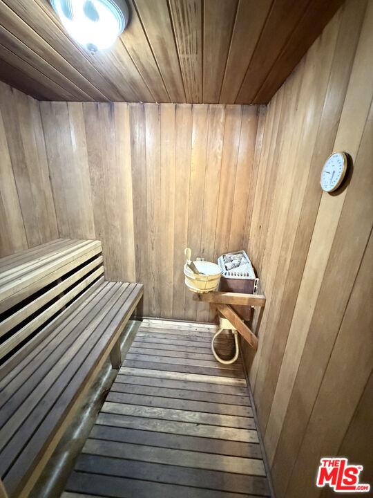 Building Photo - 843 4th St