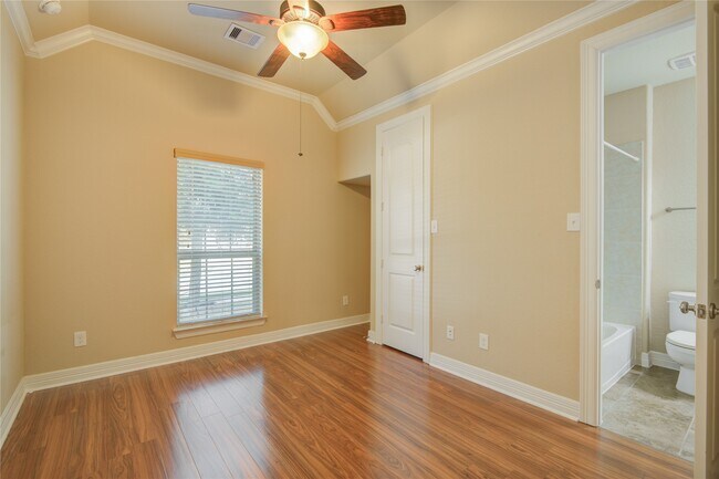 Building Photo - 4914 Ava Meadows Ln