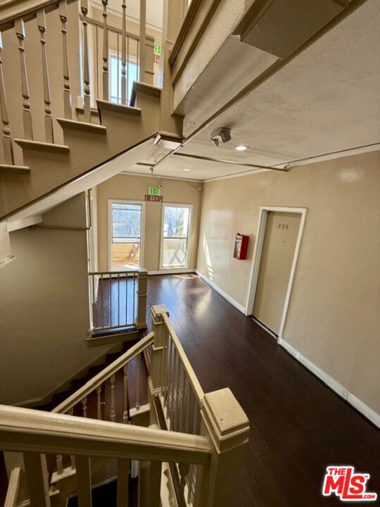 Building Photo - 334 Heliotrope Dr