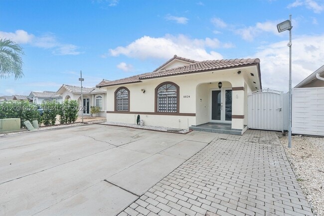 Building Photo - 10124 NW 127th St