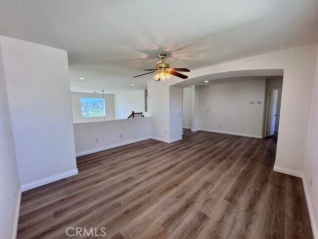 Building Photo - 26317 Palm Tree Ln