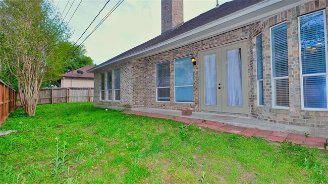Building Photo - 16110 Craigshire Ct