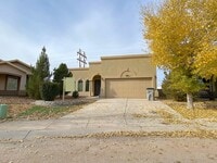 Building Photo - East El Paso 4 bed Refrig A/C with Solar Panels!