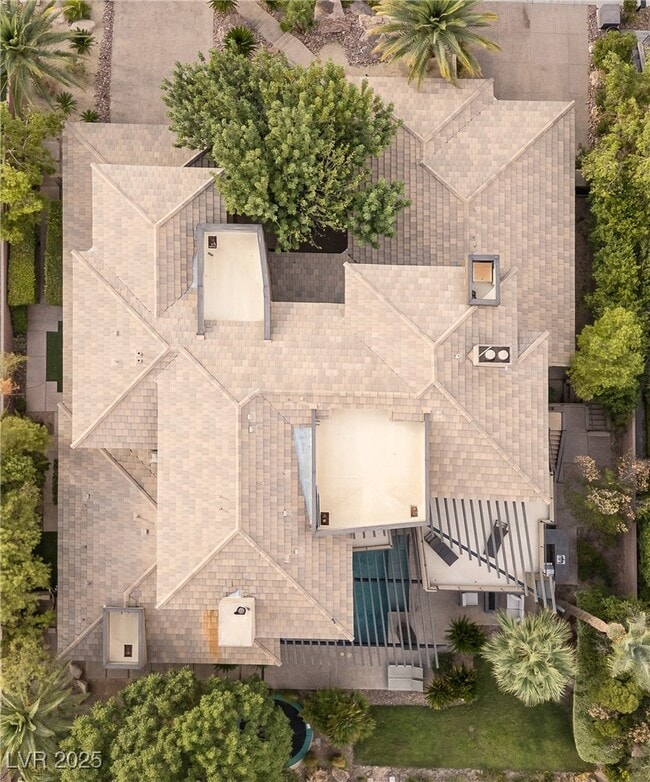 Building Photo - 1501 Foothills Village Dr