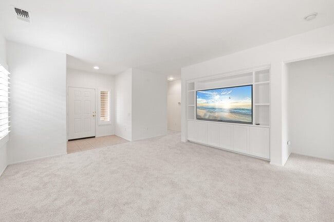 Building Photo - 78685 Rockwell Cir