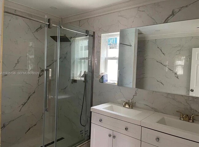 Building Photo - 10324 NW 3 St