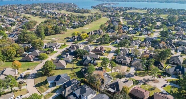 Building Photo - 75 Wick Willow Rd