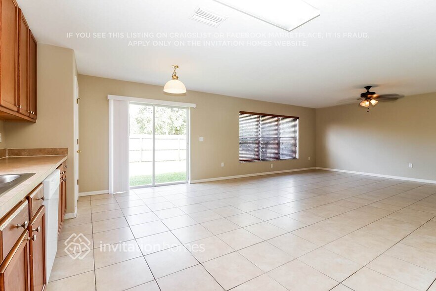 Building Photo - 19542 Timberbluff Dr