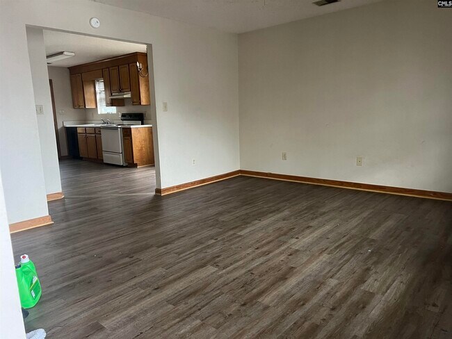 Building Photo - 124 Hazelwood Ct