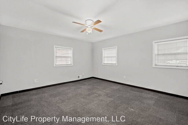 Building Photo - 3 br, 2.5 bath House - 32 Adrian Street