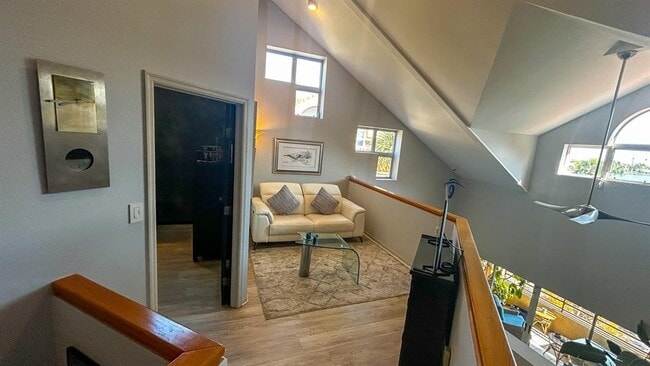 Building Photo - 1635 Royal Palm Dr S