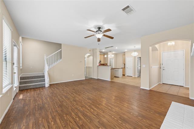Building Photo - 240 Northwood Dr