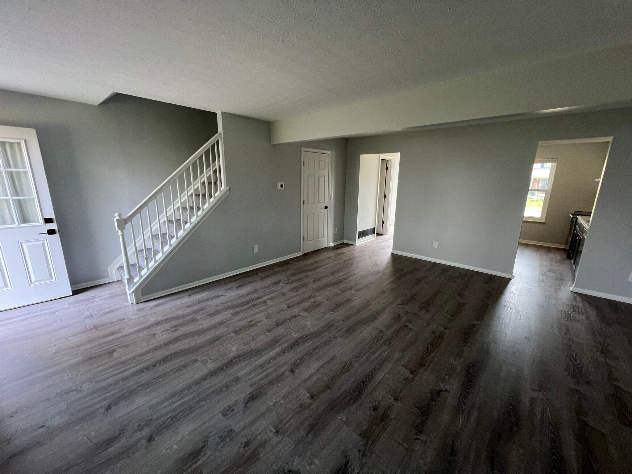 Building Photo - 4403 Valley Quail Blvd S