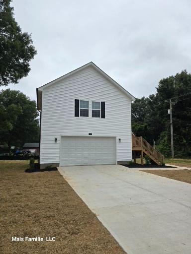 Building Photo - 163 Branham Rd