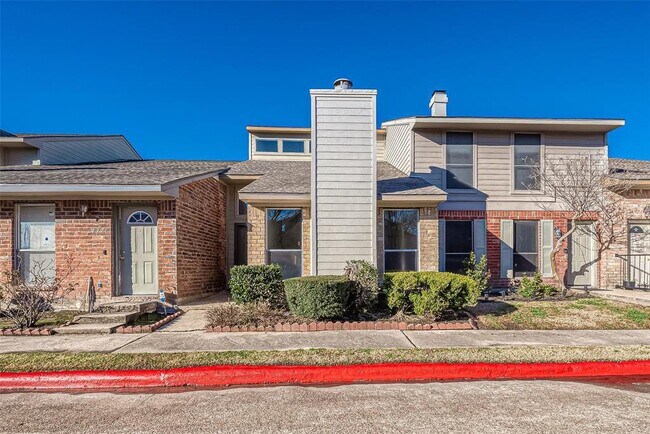 Primary Photo - 9393 Westwood Village Dr