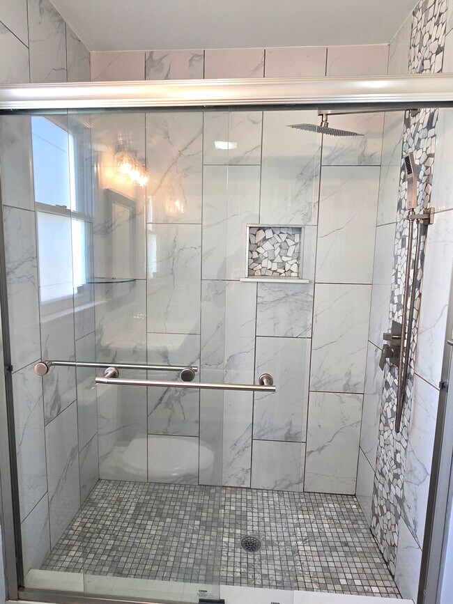 Building Photo - 3533 Cedar Post Rd