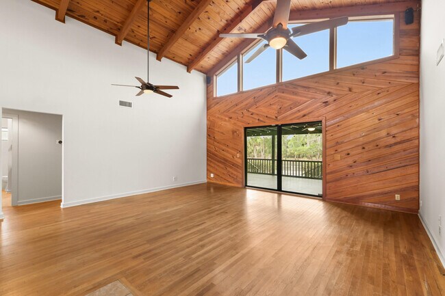 Building Photo - 17534 103rd Terrace N