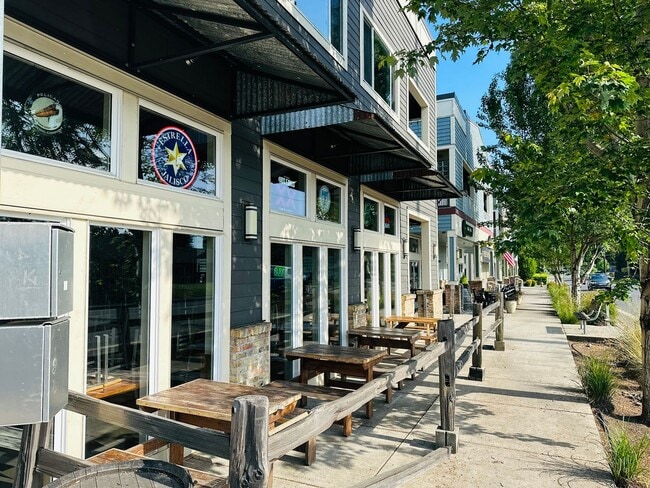 Building Photo - Custom Condo Community