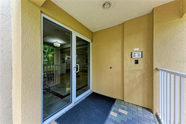Building Photo - 5200 Manorwood Dr