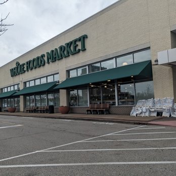 Building Photo - 11970 Montana Ave