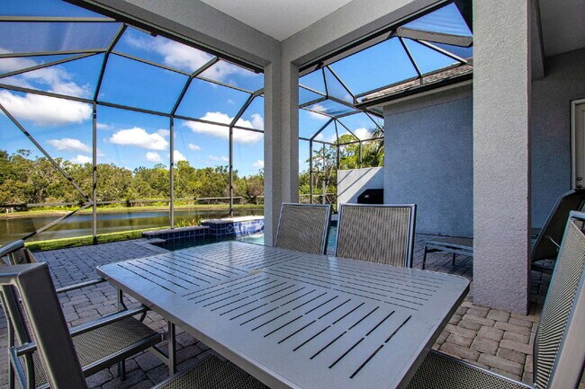 Building Photo - 4940 Tobermory Way