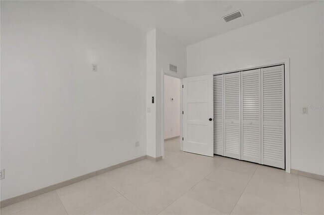 Building Photo - 18405 N 30th St