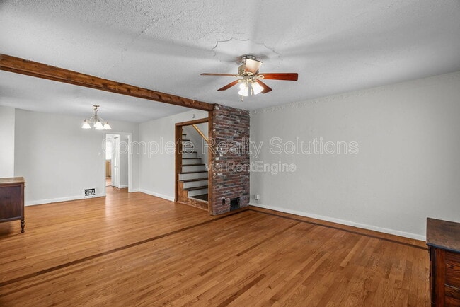 Building Photo - 8026 Wynwood Dr