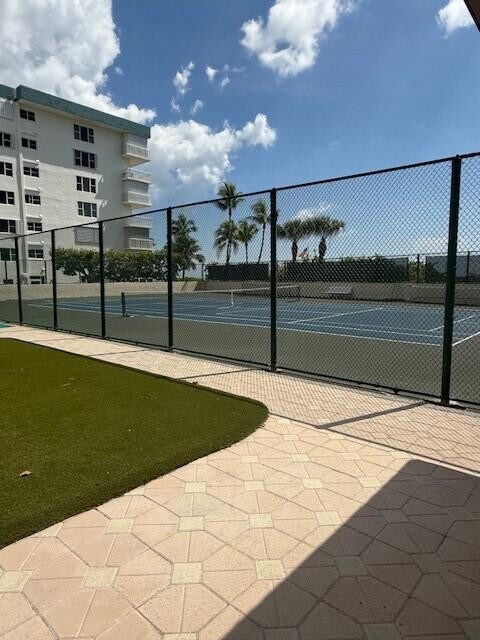 Building Photo - 1800 S Ocean Blvd