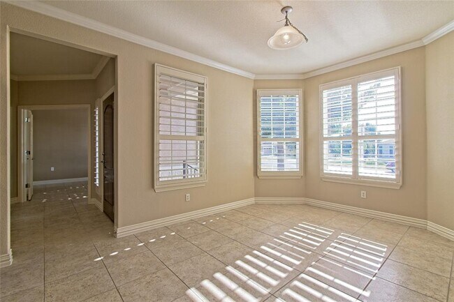 Building Photo - 411 Capote Peak Dr