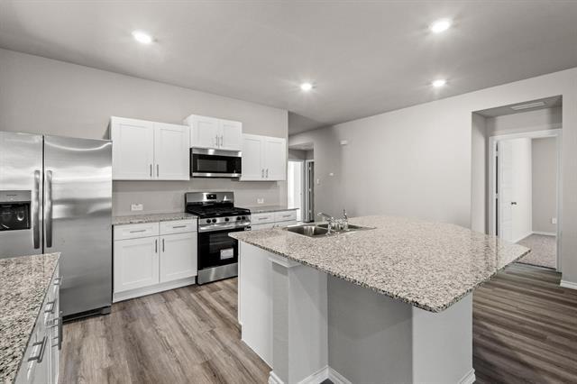 Building Photo - 16425 Rosella Ln