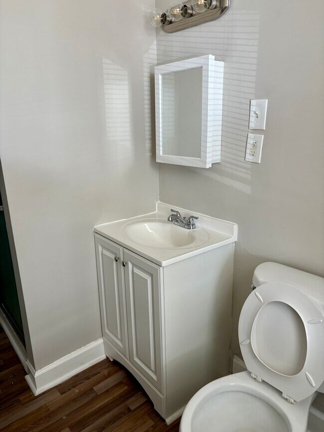 Building Photo - 5900 Haverford Ave