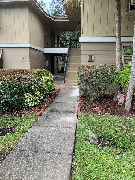 Building Photo - 130 Jasmine Woods Ct