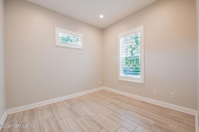 Building Photo - 3085 Danube Ct