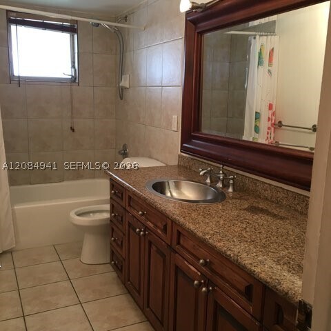 Building Photo - 7450 Miami Lakes Dr