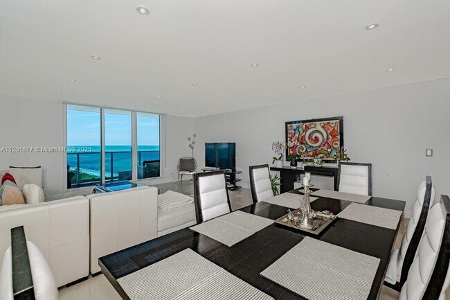 Building Photo - 2301 Collins Ave