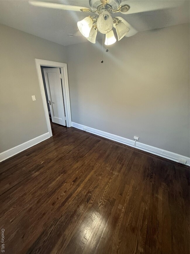 Building Photo - 134 Catskill Ave