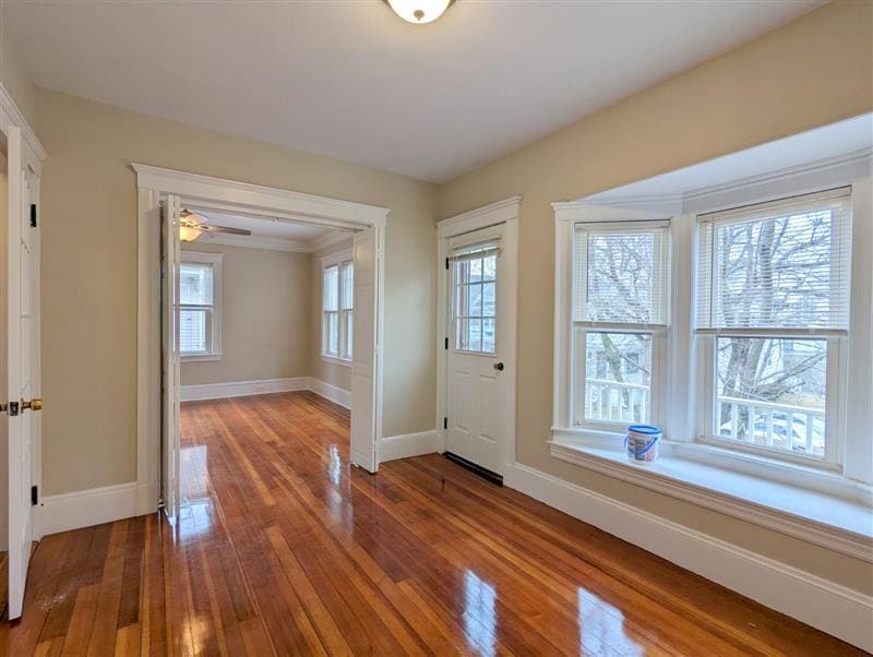 Building Photo - 35 Trowbridge St