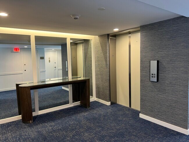 Building Photo - 3560 S Ocean Blvd