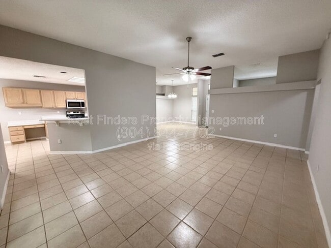 Building Photo - 816 Brookstone Ct