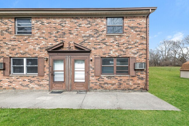 Building Photo - 6538-6552-6552 Conway Dr