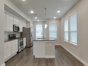 Building Photo - 5163 Klein Orchard Dr