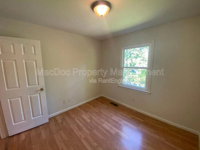 Building Photo - 118 Farrell Ln