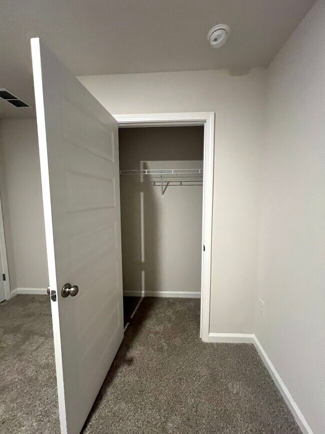 Building Photo - 3113 Tricia Cir