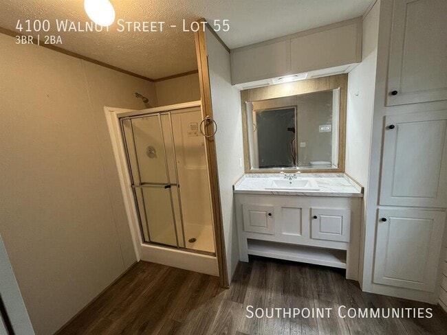 Building Photo - 4100 Walnut St