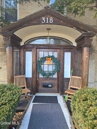 Building Photo - 318 Ridge St