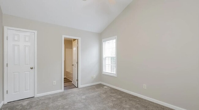 Building Photo - 1005 Tellis Dr