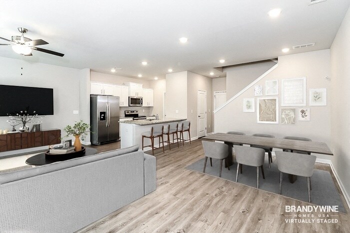 Building Photo - 111 Windflower Wy